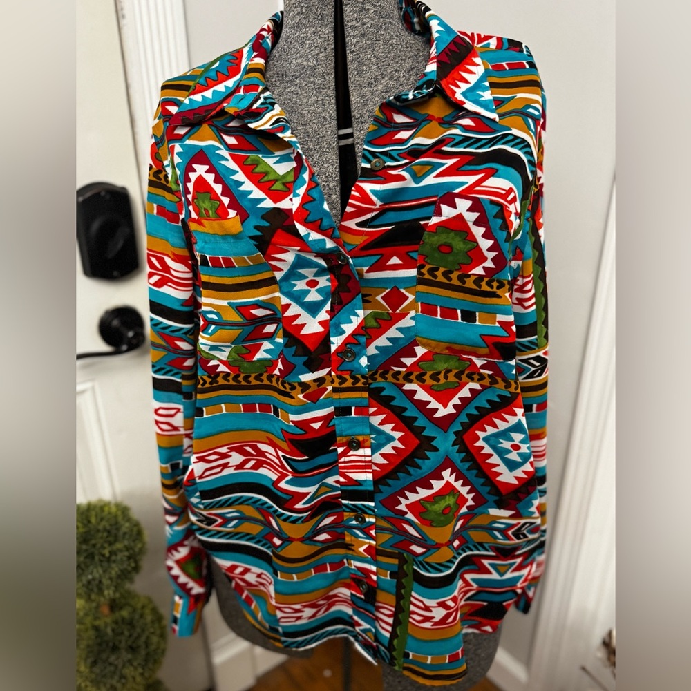 Jones New York Multicolor Aztec Print Button Down Shirt size Large